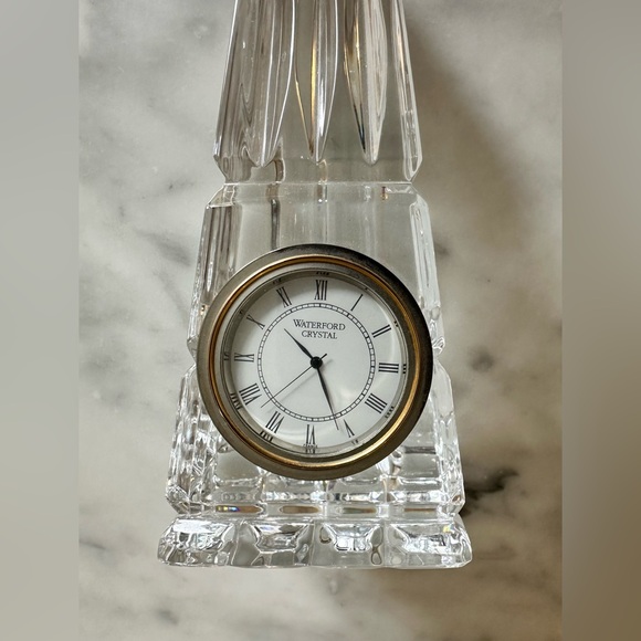 Waterford Cut Crystal Obelisk Pyramid Desk Clock - VINTAGE - Picture 2 of 15